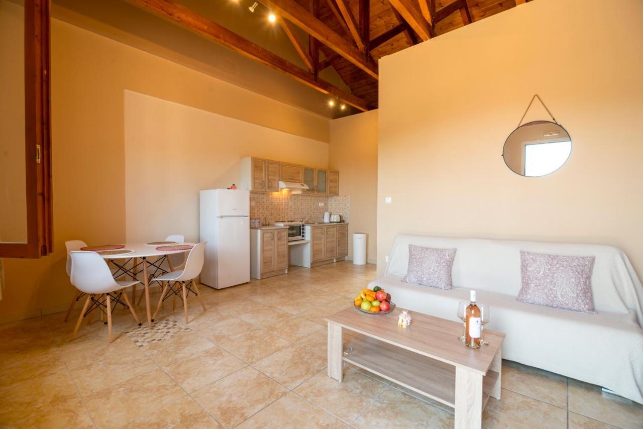 Ntamari Apartments Vathy  Extérieur photo