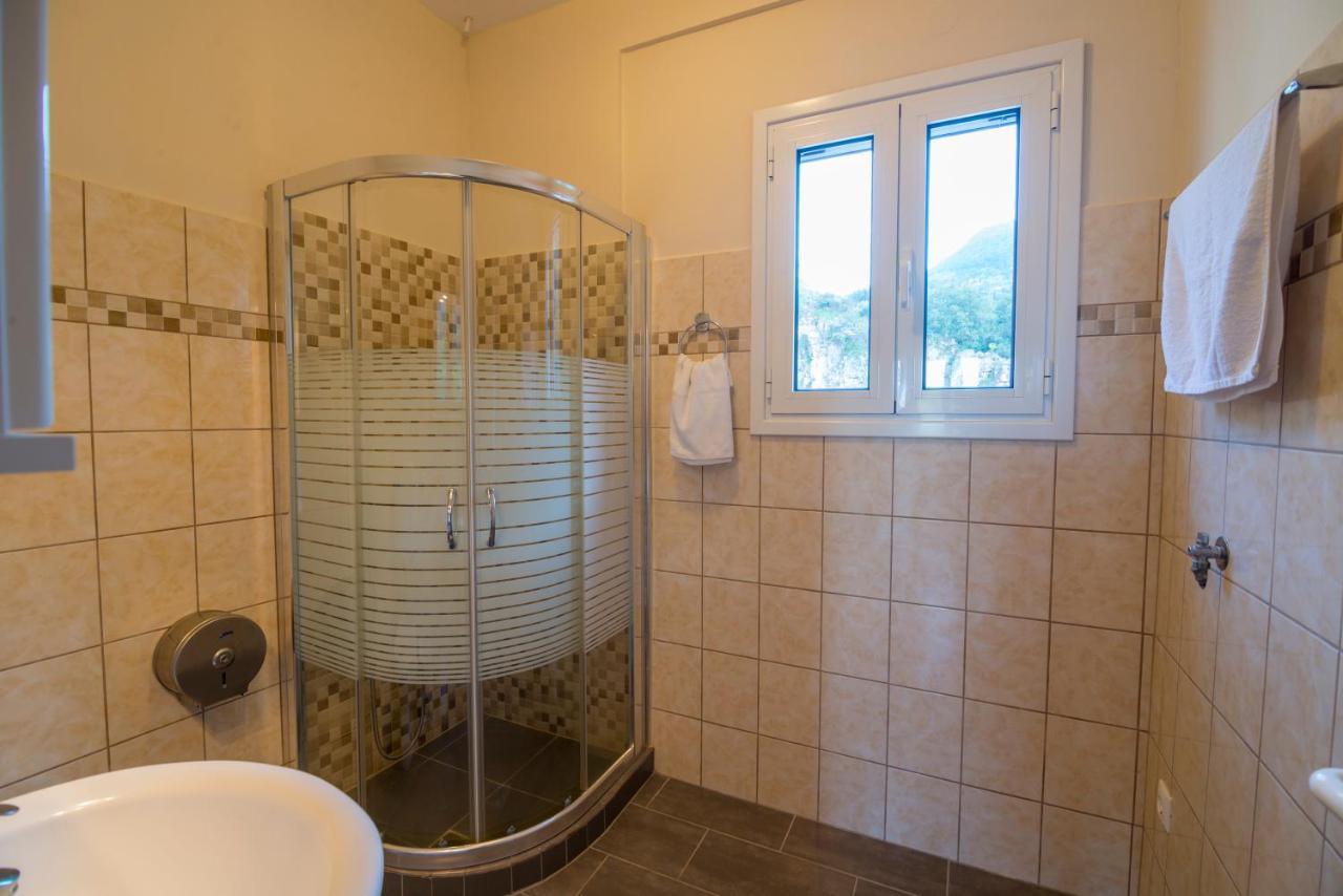 Ntamari Apartments Vathy  Extérieur photo