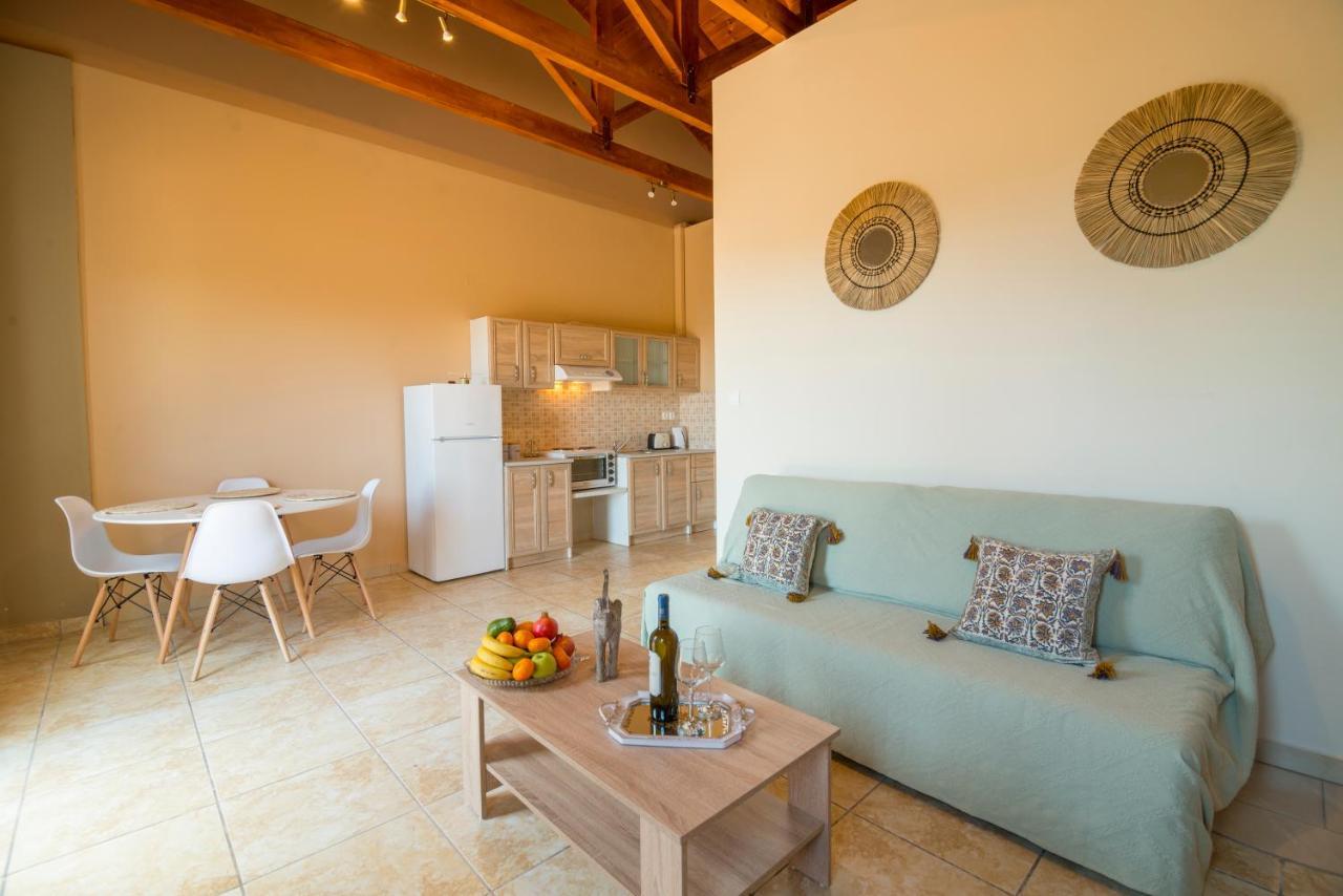 Ntamari Apartments Vathy  Extérieur photo