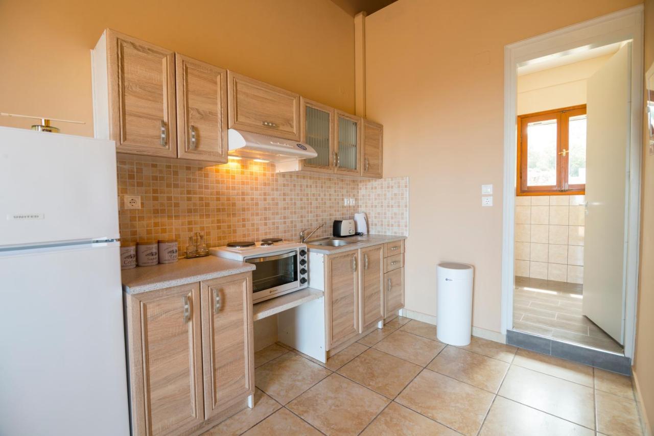 Ntamari Apartments Vathy  Extérieur photo